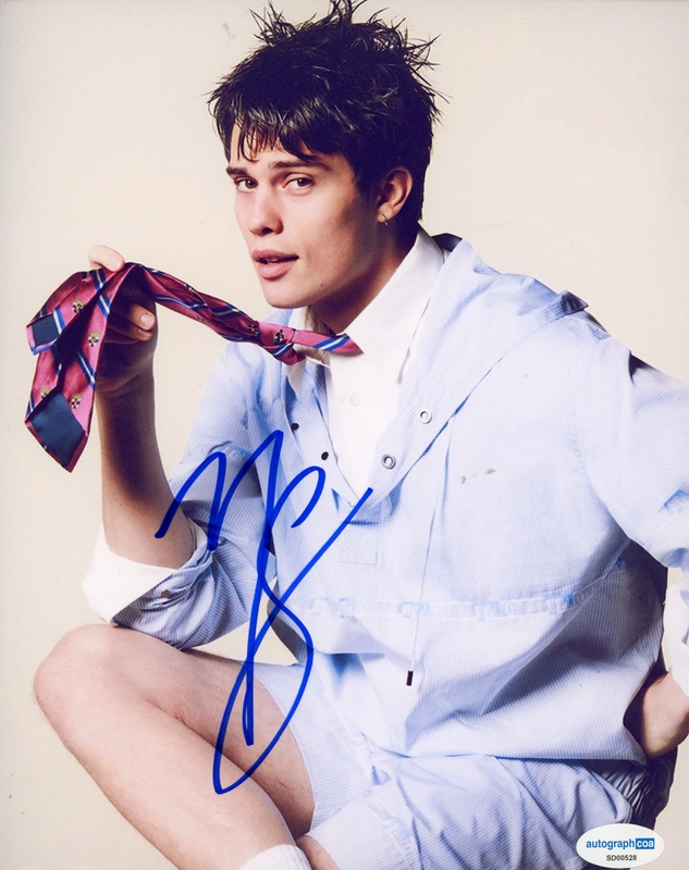 Item # 187644 - Nicholas Galitzine "Red, White & Royal Blue" AUTOGRAPH Signed 8x10 Photo
