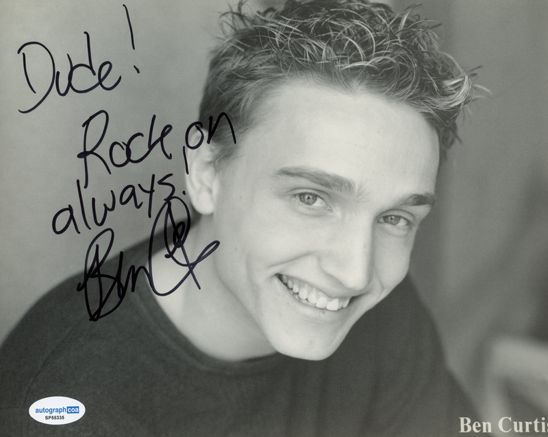 Item # 209500 - Ben Curtis "Dell" Commercials AUTOGRAPH Signed 'Dude!' 8x10 Photo