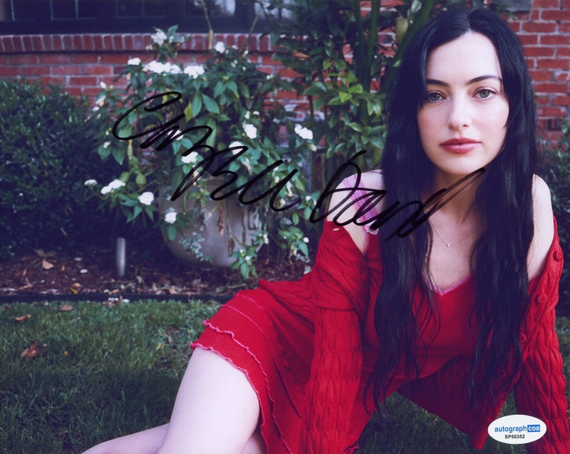 Item # 209485 - Cazzie David "The Umbrella Academy" AUTOGRAPH Signed 8x10 Photo K