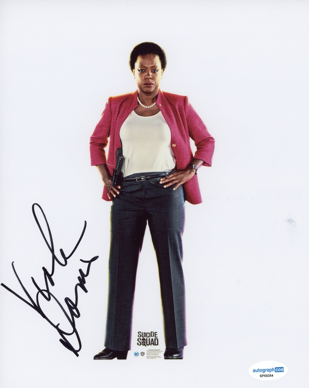 Item # 209483 - Viola Davis "Suicide Squad" AUTOGRAPH Signed 'Amanda Waller' 8x10 Photo B