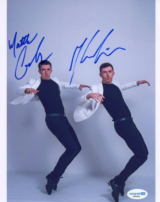 Item # 209406 - Michael & Matthew Gardiner "Gardiner Brothers" SIGNED Irish Dancers 8x10 Photo