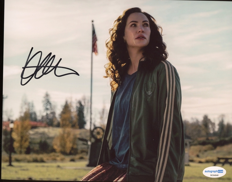 Item # 185808 - Kate Siegel "Midnight Mass" AUTOGRAPH Signed 'Erin Greene' 8x10 Photo