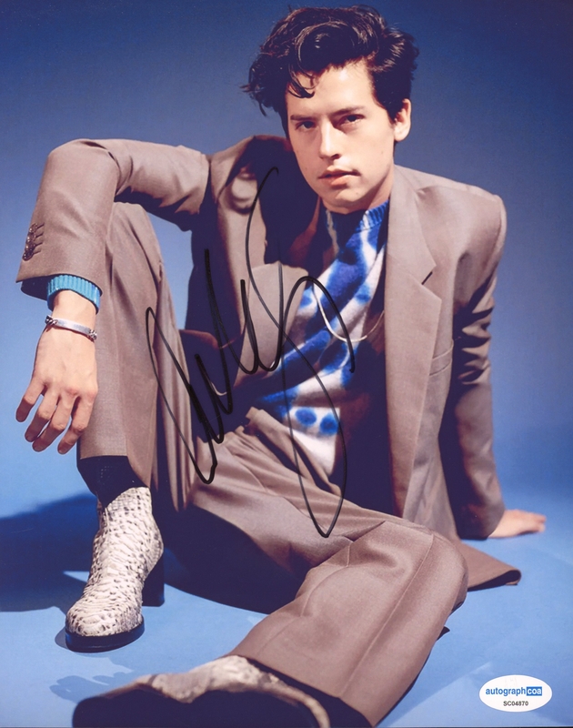 Item # 185778 - Cole Sprouse "Riverdale" AUTOGRAPH Signed Autographed 8x10 Photo B
