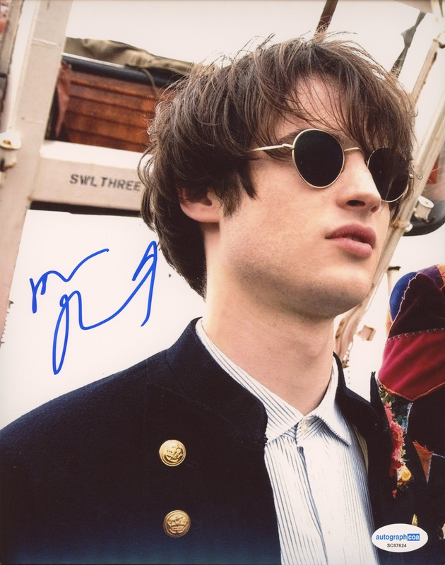 Item # 185524 - Tom Sturridge "Pirate Radio" AUTOGRAPH Signed 'Carl' 8x10 Photo B