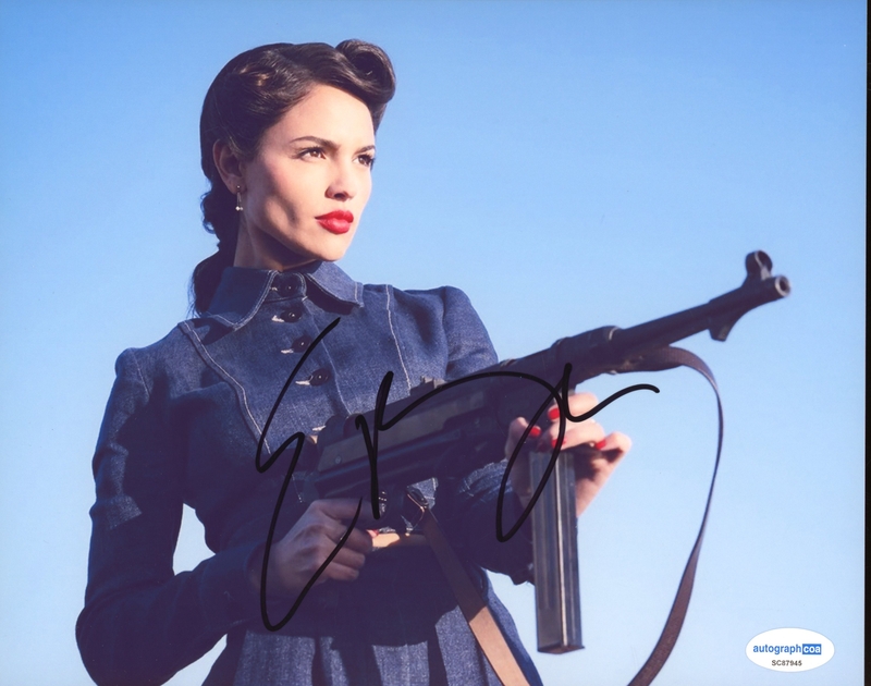 Item # 186226 - Eiza Gonzalez "The Ministry of Ungentlemanly Warfare" SIGNED 8x10 Photo