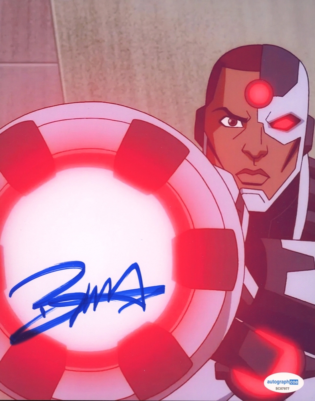 Item # 186194 - Brandon Micheal Hall "Injustice" AUTOGRAPH Signed 'Cyborg' 8x10 Photo