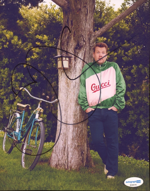 Item # 185996 - James Corden "The Late Late Show" AUTOGRAPH Signed Autographed 8x10 Photo B