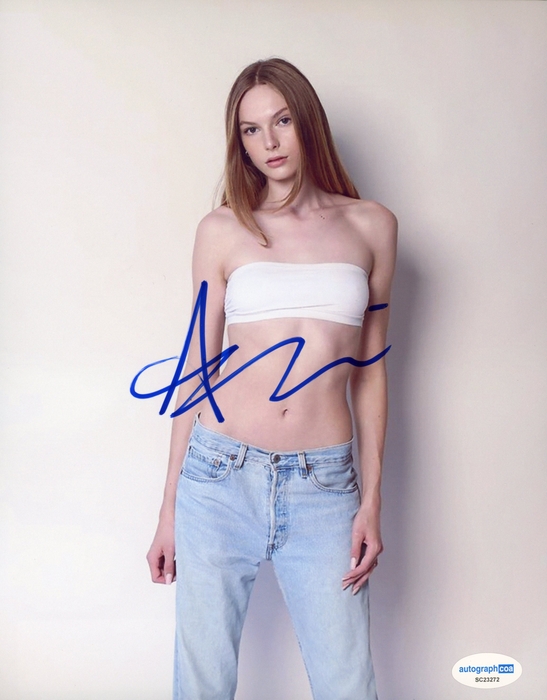 Item # 168108 - Alex Consani AUTOGRAPH Signed Model Autographed 8x10 Photo