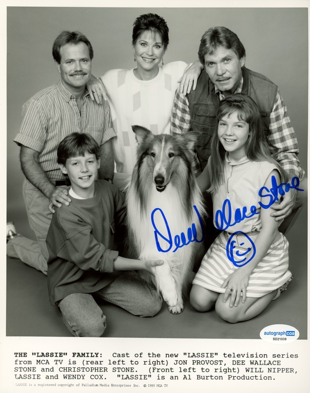 Dee Wallace Stone 