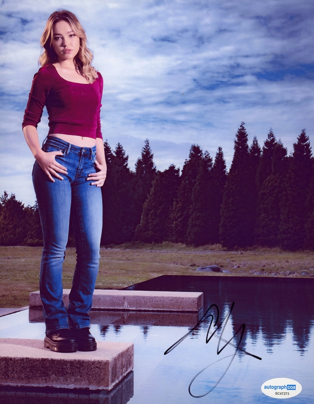 Sadie Stanley 