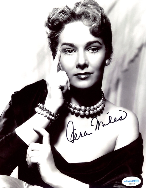 Item # 177865 - Vera Miles "The Searchers" AUTOGRAPH Signed Autographed 8x10 Photo