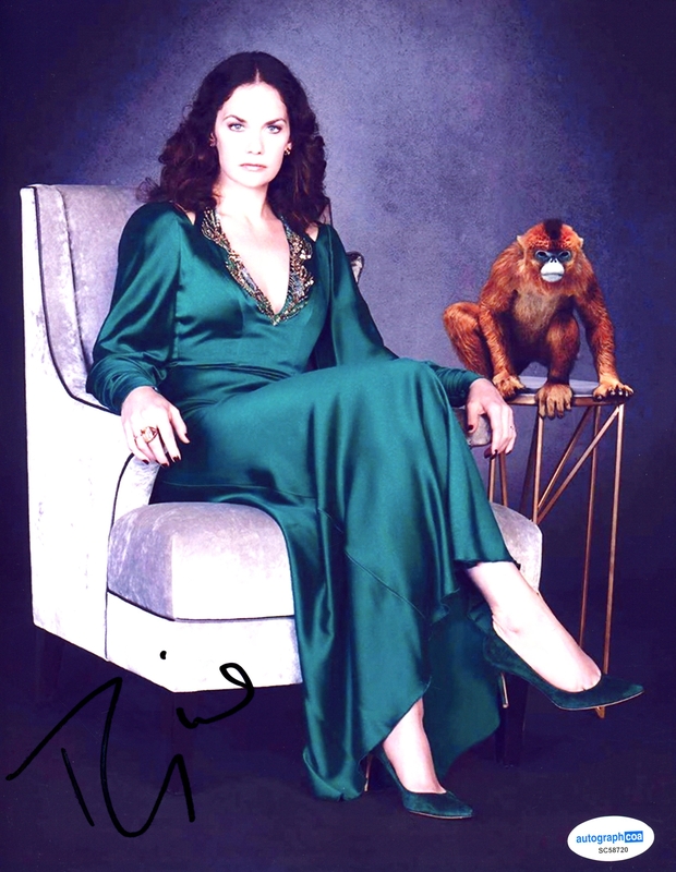 mrs coulter green dress Mrs Coulter's His Dark Materials costumes and their importance