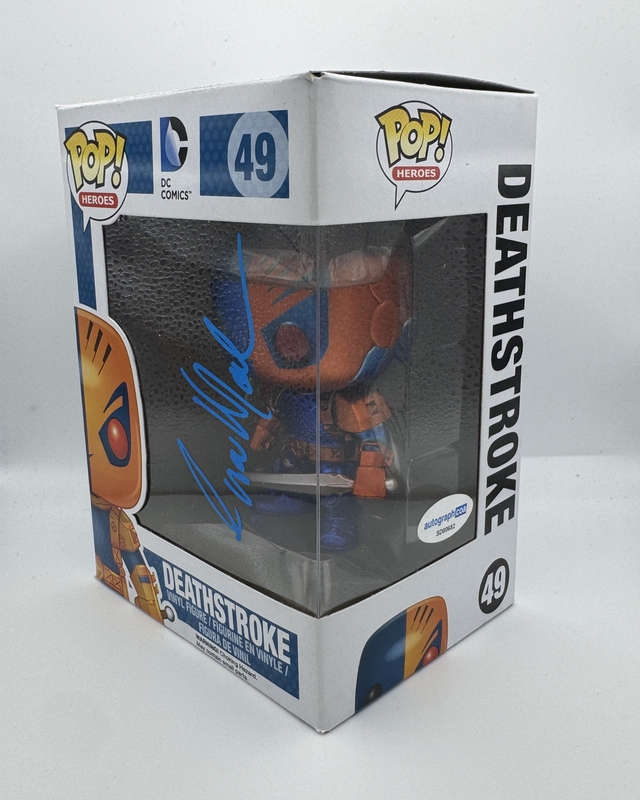 Item # 201626 - Esai Morales "Titans" AUTOGRAPH Signed 'Deathstroke' DC Comics 49 Funko Pop