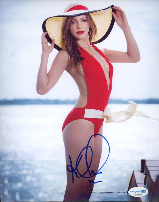 Item # 187371 - Katharine McPhee "The House Bunny" AUTOGRAPH Signed 8x10 Photo B