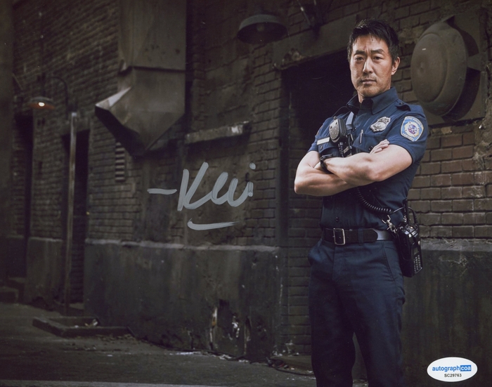 Item # 169796 - Kenneth Choi "9-1-1" AUTOGRAPH Signed 'Howie Chimney Han' 8x10 Photo C