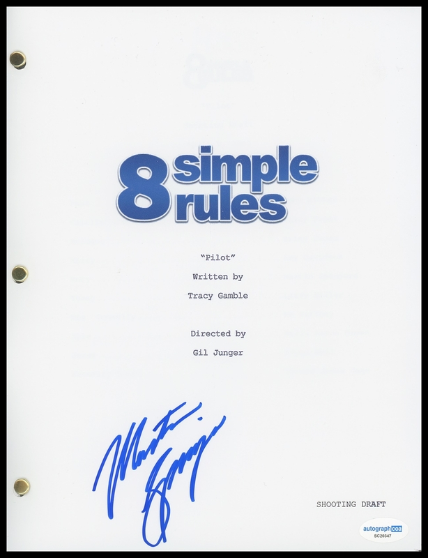 Item # 175784 - Martin Spanjers "8 Simple Rules" AUTOGRAPH Signed Full Pilot Episode Script