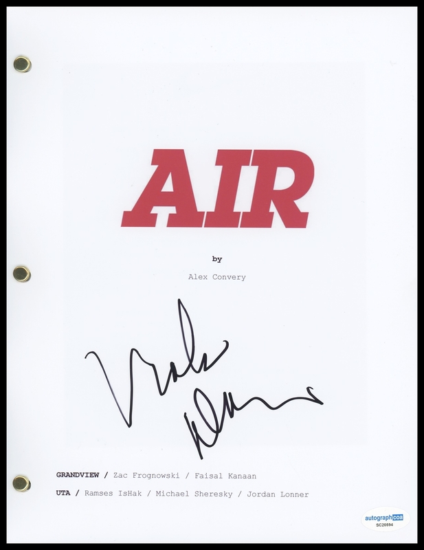 Item # 176154 - Viola Davis "Air" AUTOGRAPH Signed 'Deloris Jordan' Full Script Screenplay