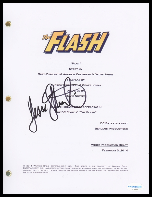 Item # 186670 - Jesse L. Martin "The Flash" AUTOGRAPH Signed Complete Pilot Episode Script