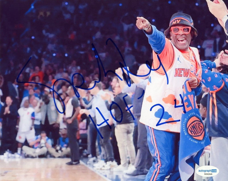 Item # 195310 - Spike Lee AUTOGRAPH Signed Knicks Superfan Basketball HOF 8x10 Photo