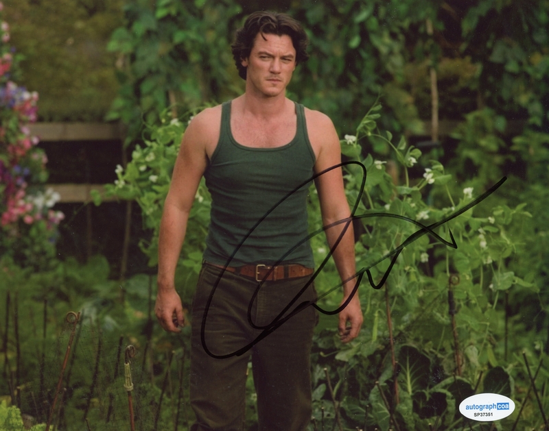 Item # 208677 - Luke Evans "Tamara Drewe" AUTOGRAPH Signed 'Andy Cobb' 8x10 Photo