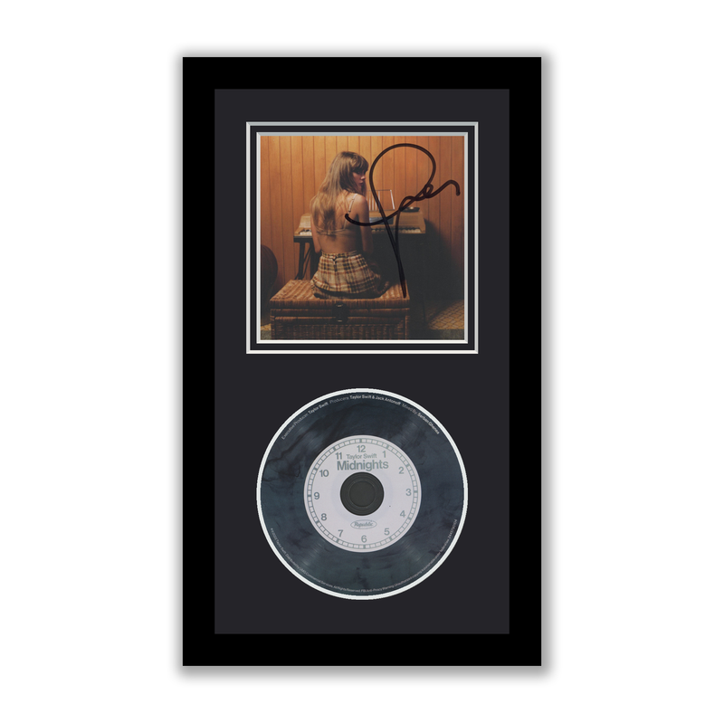 Taylor Swift サイン入りアルバム「Midnights」額装 Taylor Swift Autographed Signed Framed CD Midnights Jade ACOA | eBay