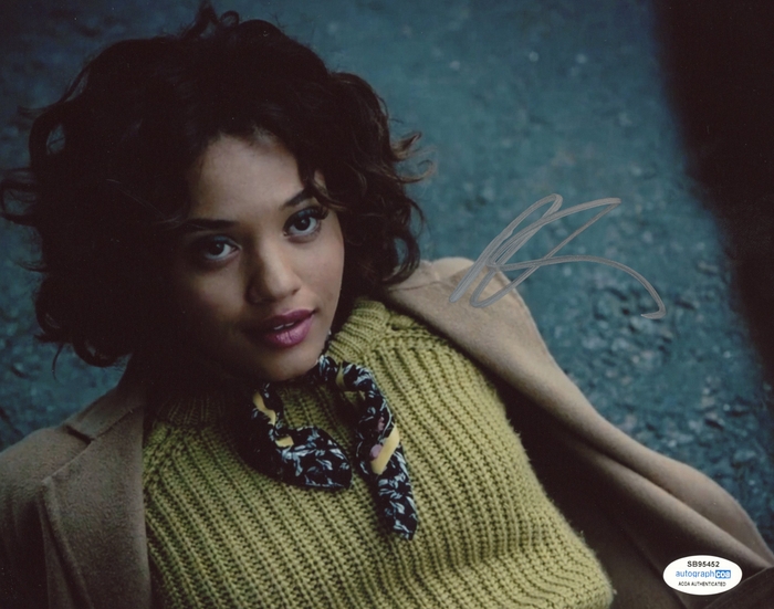 Kiersey Clemons 