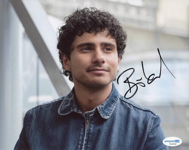 Item # 181479 - Bilal Hasna "Dead Hot" AUTOGRAPH Signed Autographed 'Elliot' 8x10 Photo