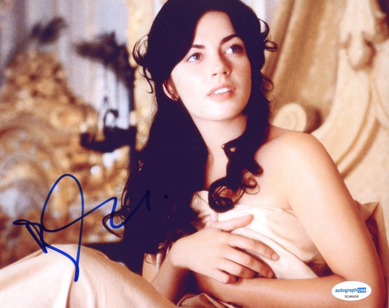 Item # 181886 - Dagmara Dominczyk "The Count of Monte Cristo" AUTOGRAPH Signed 8x10 Photo D