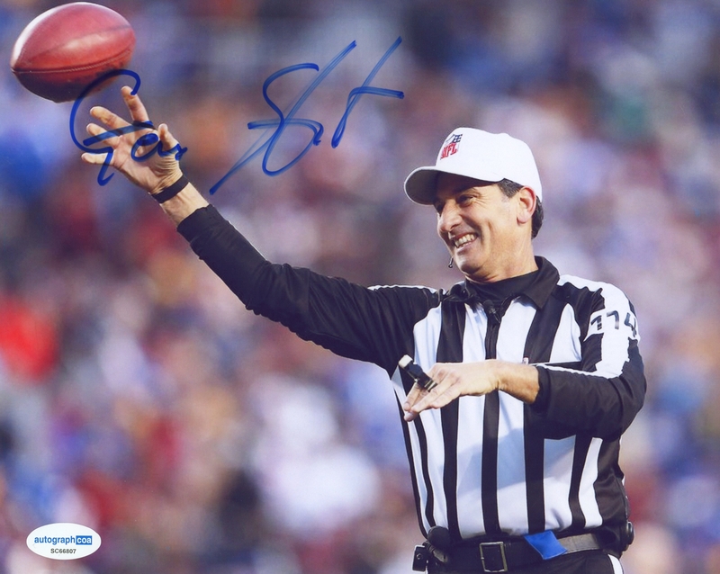 Item # 182228 - Gene Steratore AUTOGRAPH Signed NFL Official Referee 8x10 Photo