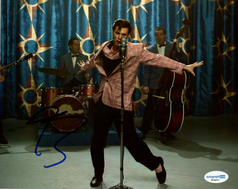 Item # 206193 - Austin Butler "Elvis" AUTOGRAPH Signed Autographed 8x10 Photo